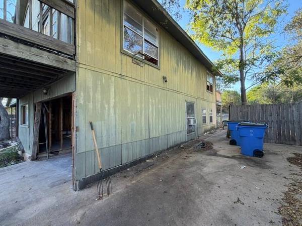 18210 Lura LN, Jonestown, TX 78645