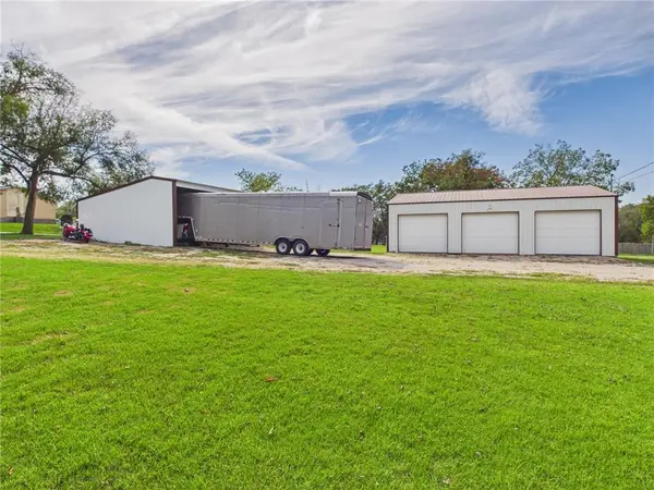 1715 E 1st ST, Fort Scott, KS 66701