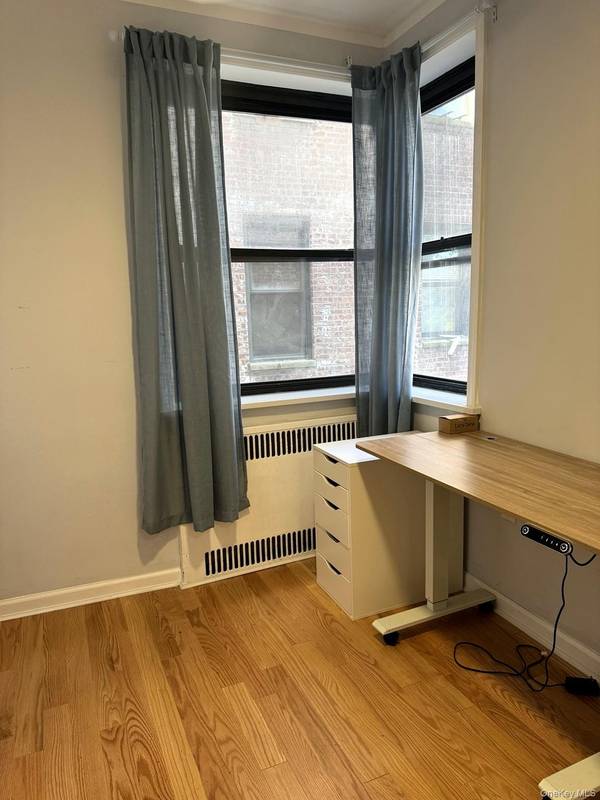 118-14 83rd AVE #4N, Kew Gardens, NY 11415