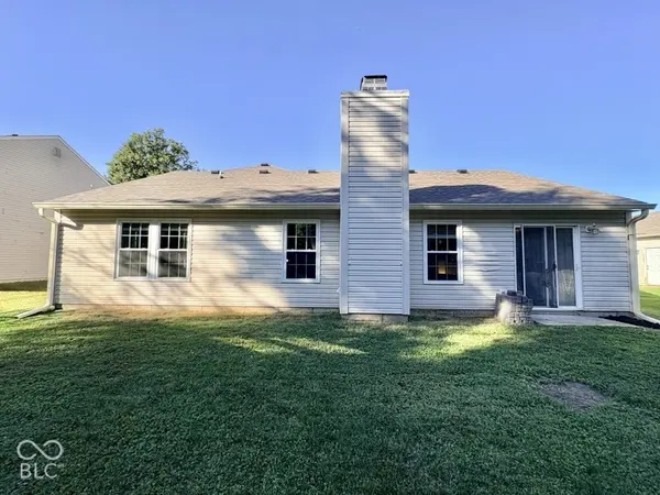 1919 Abbey LN, Danville, IN 46122