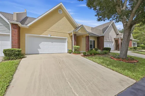 10538 NW 28TH LN, Gainesville, FL 32606