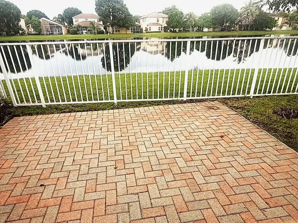 10355 LITTLE MUSTANG WAY, Lake Worth, FL 33449
