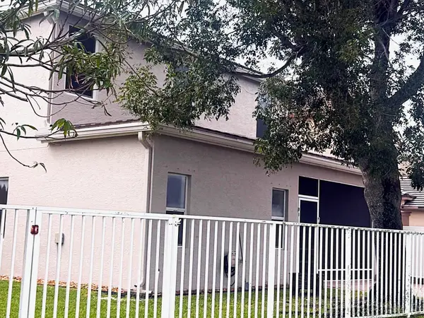 10355 LITTLE MUSTANG WAY, Lake Worth, FL 33449