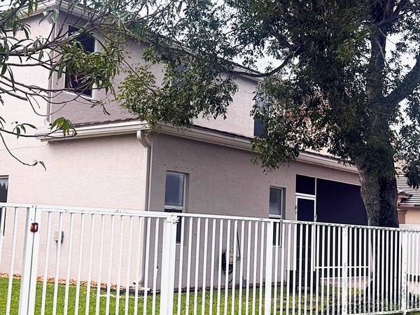 10355 LITTLE MUSTANG WAY, Lake Worth, FL 33449