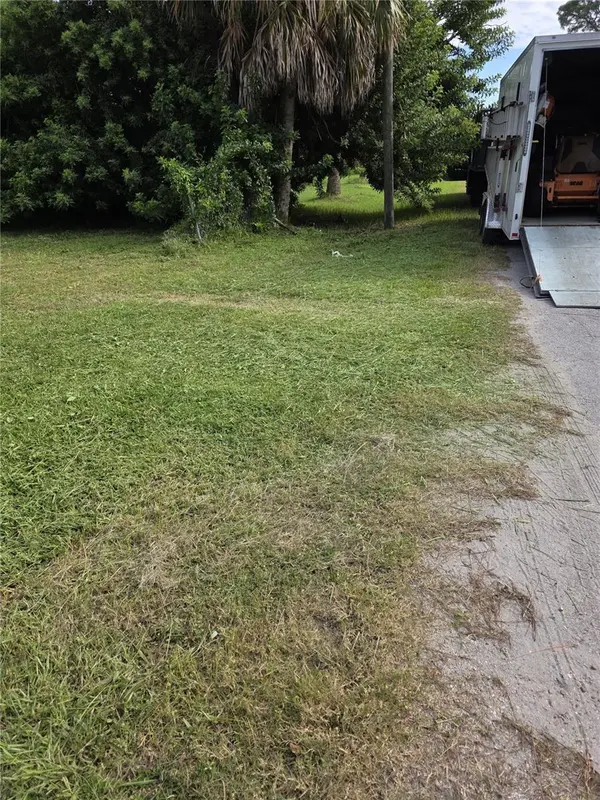 5620 VAN DOREN AVE, New Port Richey, FL 34652