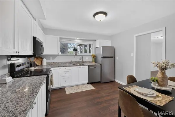 446 Kathryn DR, Arnold, MO 63010