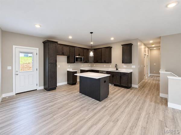 112 Ventnor AVE, Union, MO 63084