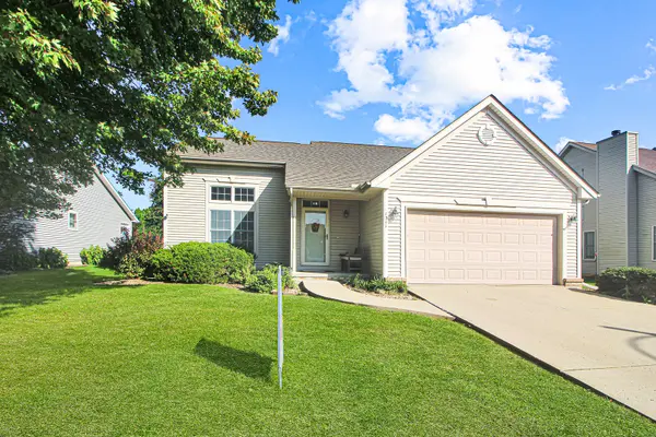 1311 Moss Creek RD, Bloomington, IL 61704