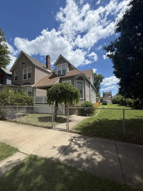 7629 S Dante AVE, Chicago, IL 60619