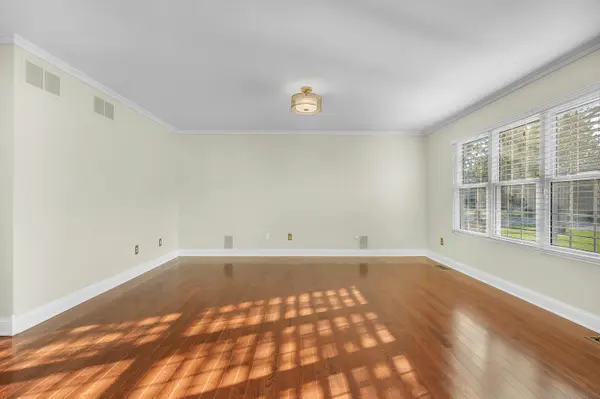 9343 Buchanan ST, Crown Point, IN 46307