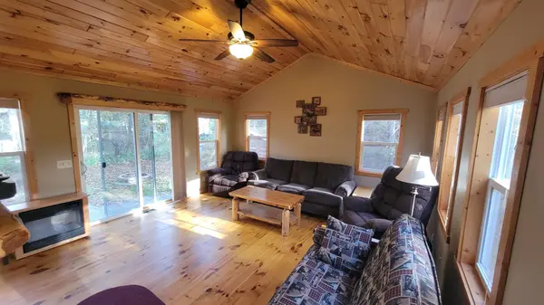 D4 Lot 86 Pathfinder VLG, Hinckley, MN 55037