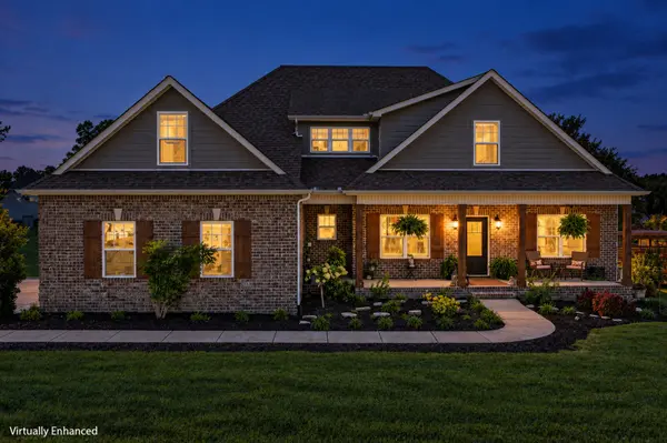 1004 Caballo Trl, Gallatin, TN 37066
