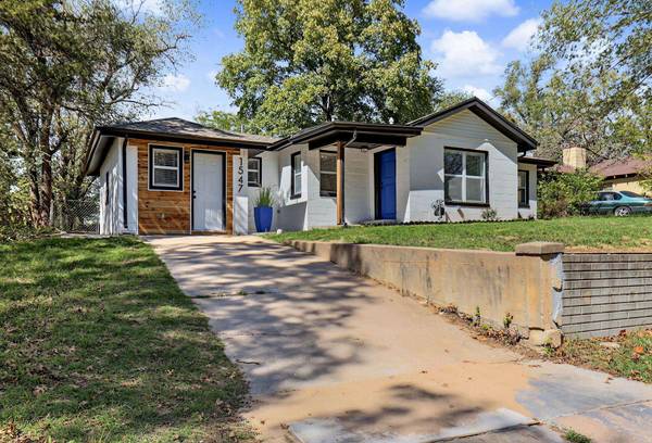 1547 N Gentry Dr, Wichita, KS 67208