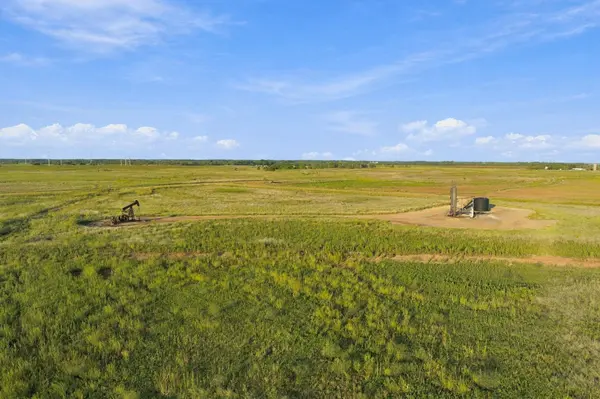 20+/- on SE 30th St, Murdock, KS 67111
