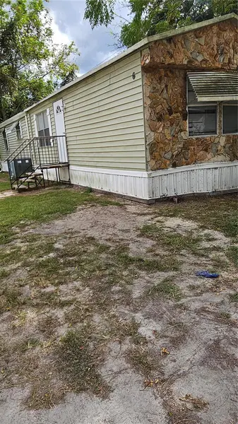Belleview, FL 34420