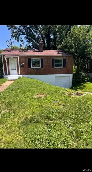 1965 Park LN, St Louis, MO 63136