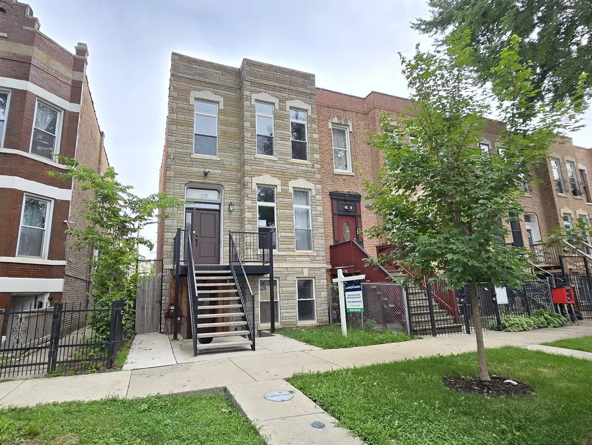 2135 S Millard AVE, Chicago, IL 60623