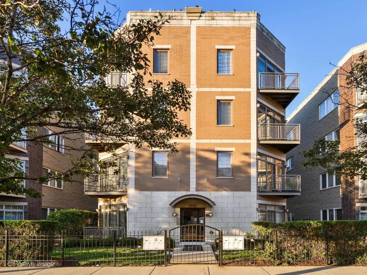7932 W GRAND AVE #1E, Elmwood Park, IL 60707