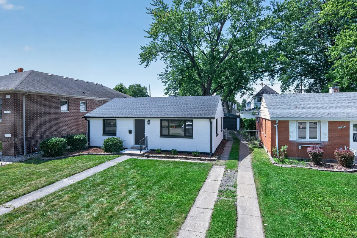 10322 S Millard AVE, Chicago, IL 60655