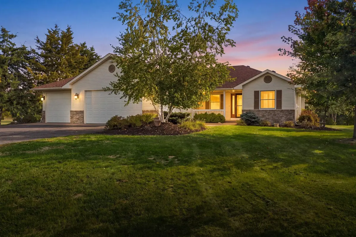 24125 Miller AVE, Chisago City, MN 55013