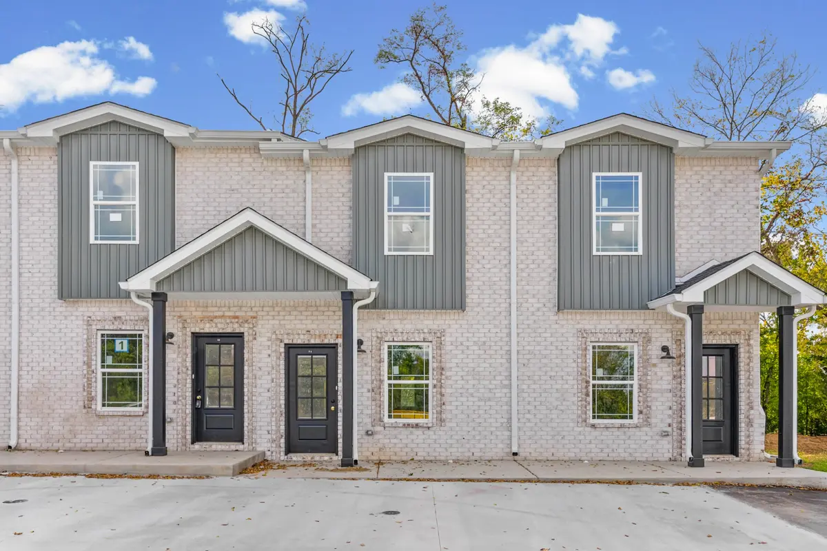 601 Mann Cir #Building 1, Clarksville, TN 37042