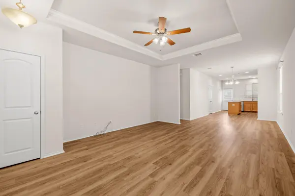 100 Normal School WAY, Liberty Hill, TX 78642