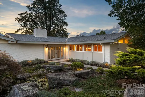 92 Horizon Hill RD, Asheville, NC 28804