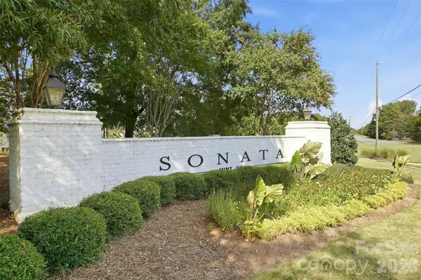 9617 Liberty Hill DR, Mint Hill, NC 28227