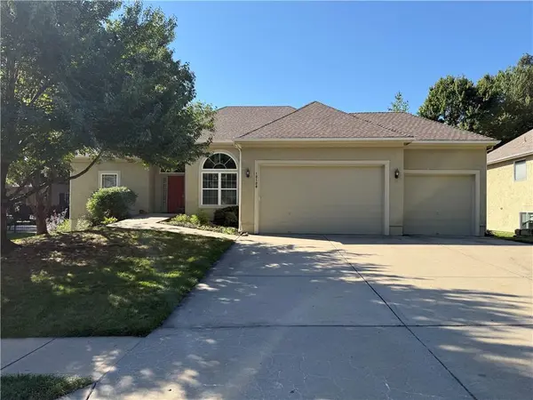 12108 McGee ST, Kansas City, MO 64145