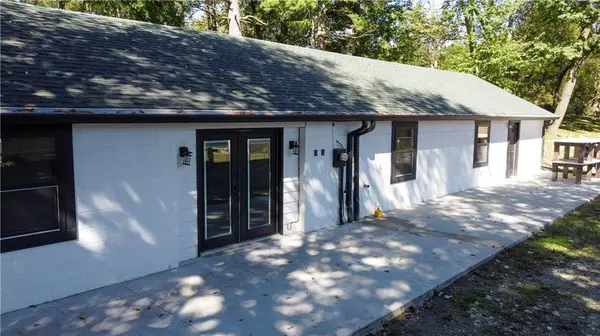 2813 Easton RD, St Joseph, MO 64503