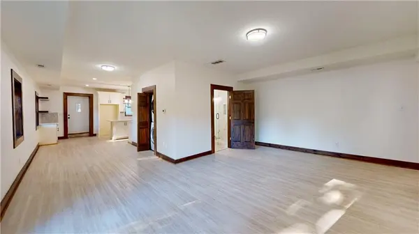 2813 Easton RD, St Joseph, MO 64503