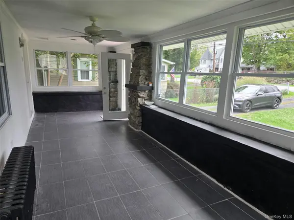300 Lakeside RD, Newburgh, NY 12550