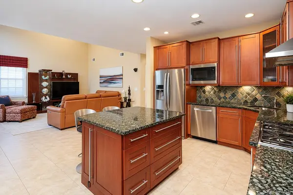 581 Verona DR, Melville, NY 11747