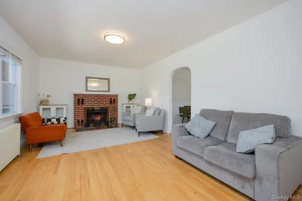 8 Deforest AVE, New City, NY 10956