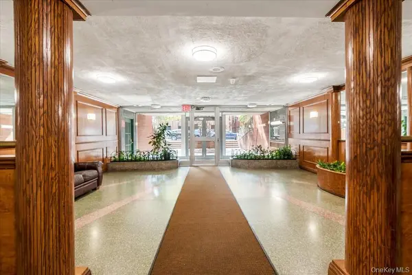 65-15 38th AVE #5Z, Woodside, NY 11377