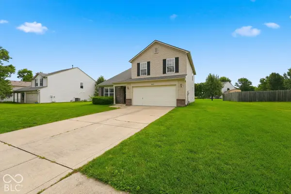 16952 Peach LN, Noblesville, IN 46062