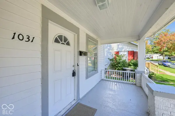 1031 College ST, South Bend, IN 46628