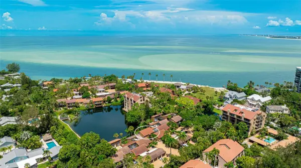 11 SANDY COVE RD #8F, Sarasota, FL 34242