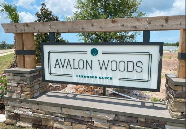 4724 OLD BLUSH ST, Lakewood Ranch, FL 34211