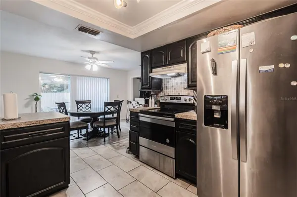 1006 BUTTERCUP DR, Lakeland, FL 33801
