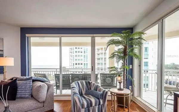 1180 GULF BLVD #806, Clearwater, FL 33767