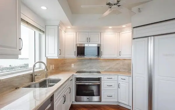 1180 GULF BLVD #806, Clearwater, FL 33767