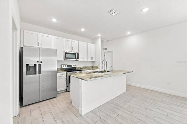 632 HUDSON VALLEY DR, Poinciana, FL 34759