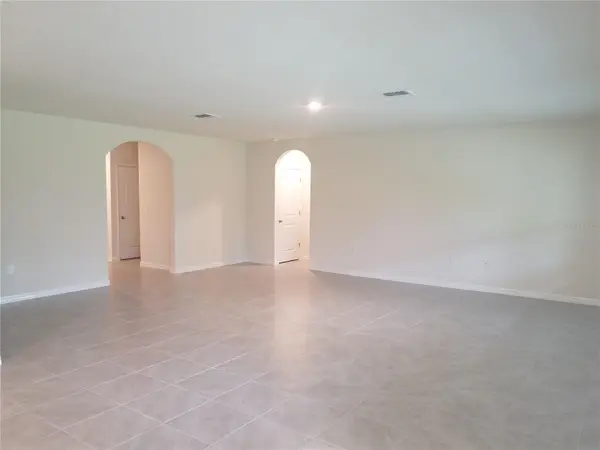 636 HICKORY COURSE LOOP, Ocala, FL 34472