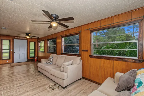24970 NE 130TH LN, Salt Springs, FL 32134