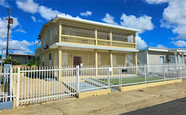 3 St. MAGNOLIA GARDENS #5-B, Bayamon, PR 00956