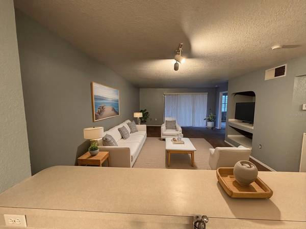 13838 FAIRWAY ISLAND DR #1432, Orlando, FL 32837