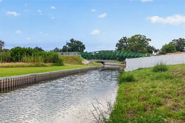 1097 CAREFREE COVE DR, Winter Haven, FL 33881