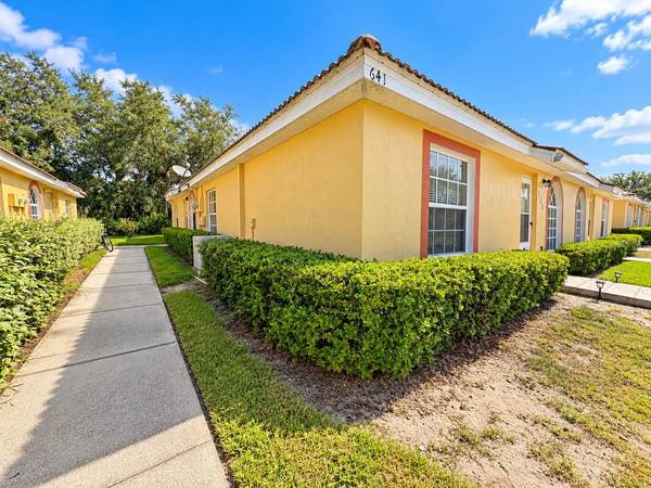 641 LAKE MARION GOLF RESORT DR, Poinciana, FL 34759