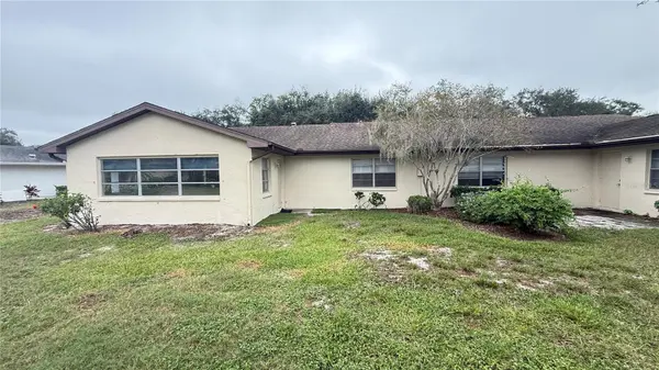 2113 HAILSTONE CIR #363, Sun City Center, FL 33573